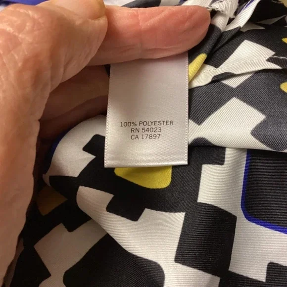 Banana Republic Blouse Abstract Business Office Classic Timeless Womens Size S - Picture 5 of 8